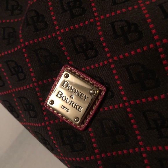 Dooney & Bourke Purse - Picture 3 of 8